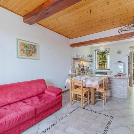 Apartment 1 Bedroom Awesome In *