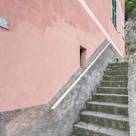 1 Bedroom Awesome In *